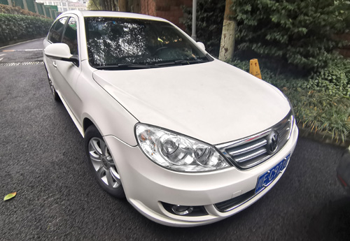 朗逸、東風(fēng)日產(chǎn)二手機(jī)動(dòng)車拍賣公告